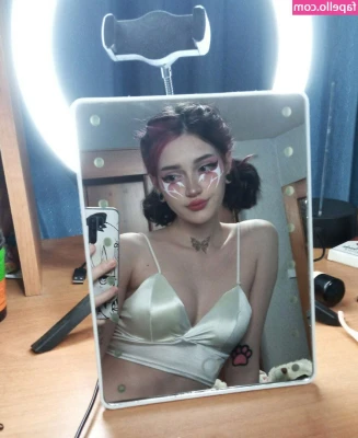 _rissai_ Rissai _cherriss_ [ rissai-rissai-cherriss ] - This is definitely the best thing you'll see this week (SUPER HOT