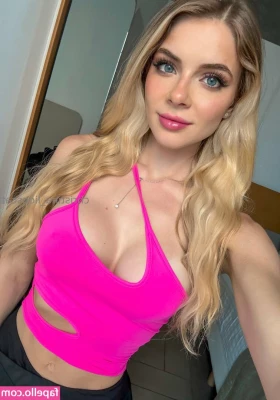 Christina Lionscat [ christina-lionscat ] - Mind always on fucking. 😅 could you blame us?