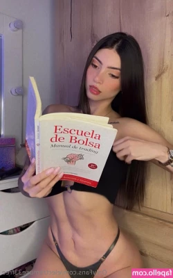 electramuse33free - Stroke my dick until I leak for you 💦