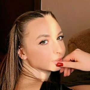 luna_amberr