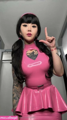 worshipsophia - I came prepared with what I would like to call  Lemons and Fishnets 