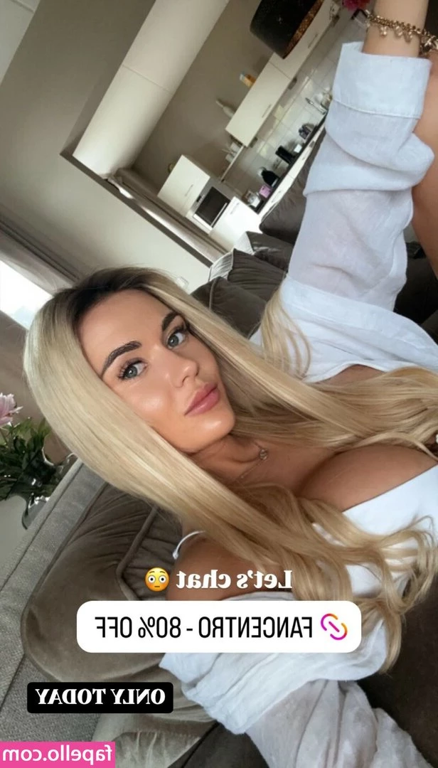 Megan Desaever [ megan-desaever ] - Make sure you check our DMs for a very hot Boy/Girl POV BJ video