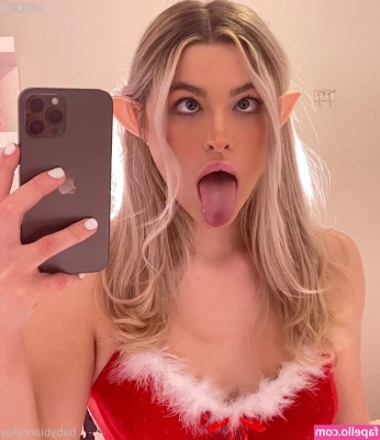 babybianca [ babybianca-2 ] - Do I tantalize your taste buds, baby? 🤤😉