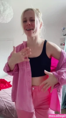 SmileyDani158 - HOE HOE HOE 🤶 Get custom content by gifting me from my wishlist!