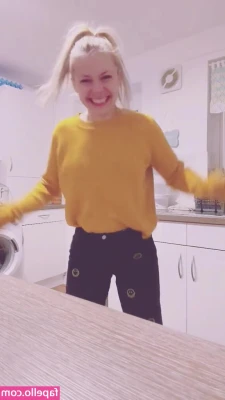 SmileyDani158 - ✨Soapy titties✨