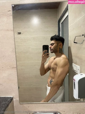 sahilkhan187 - up close and personal😍