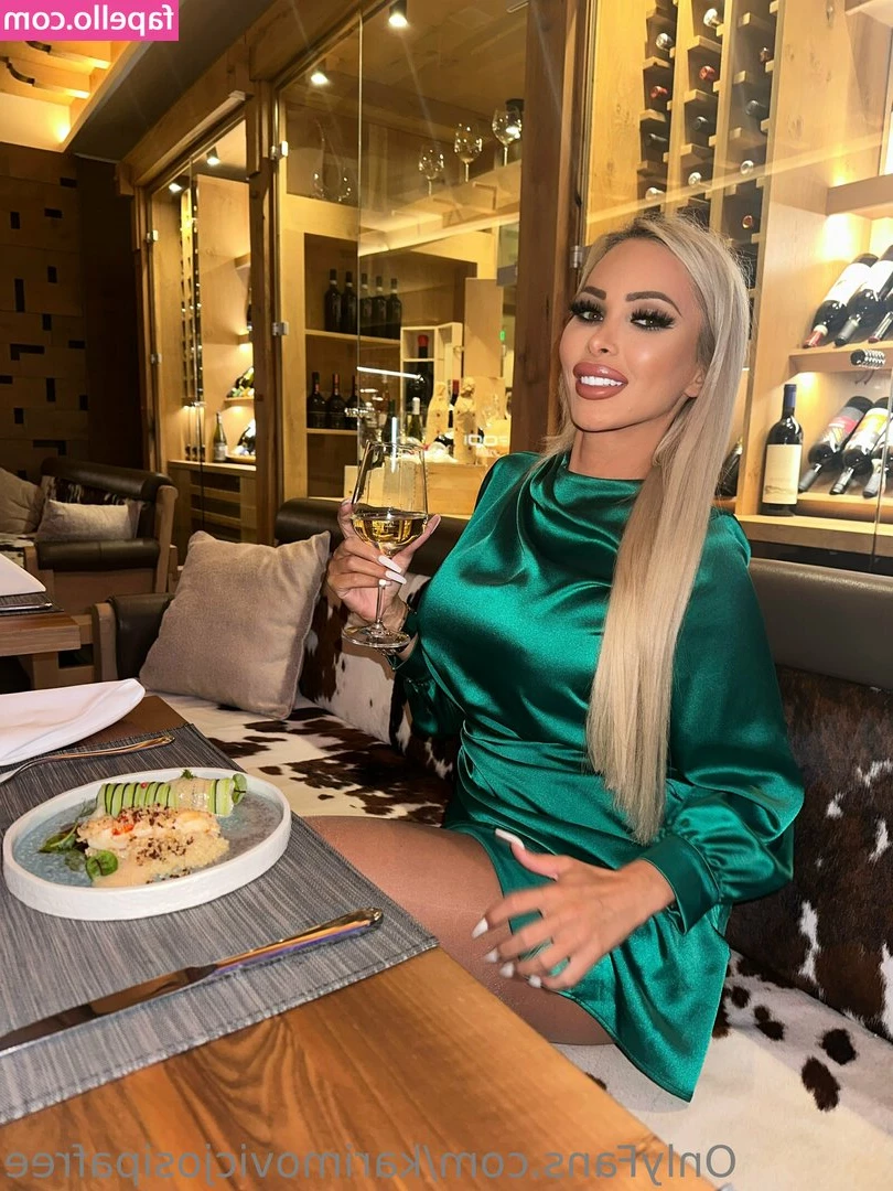karimovicjosipafree - Keeping the glasses on and nothing else 🤭