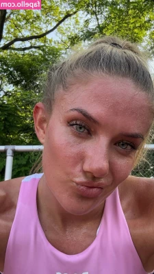 Alica Schmidt [ alica-schmidt-1 ] - Been fucking horny all day  had to fix that as soon as I got in from