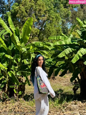 exoticcbaby - Clearly struggling with the size of this BBC