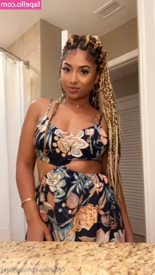 samiecl - Come lay with me 🥰😘