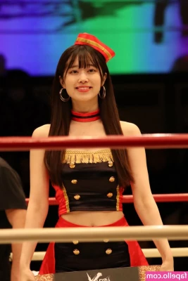 Mariri Sugimoto [ mariri-sugimoto ] - Look how big my nipples are [photo]