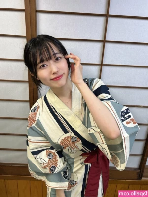 Mariri Sugimoto [ mariri-sugimoto ] - New video coming tonight and a video featuring someone else will be