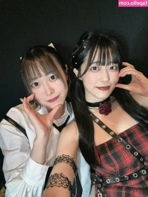 Mariri Sugimoto [ mariri-sugimoto ] - To make my feet even more sweaty and stinky