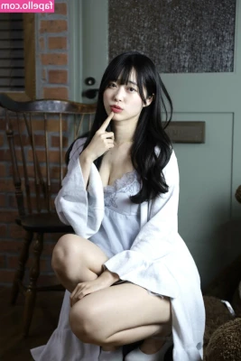 Mariri Sugimoto [ mariri-sugimoto ] - The perfect view