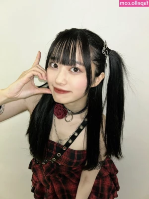 Mariri Sugimoto [ mariri-sugimoto ] - a walk