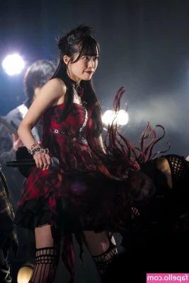 Mariri Sugimoto [ mariri-sugimoto ] - It s not gonna lick itself