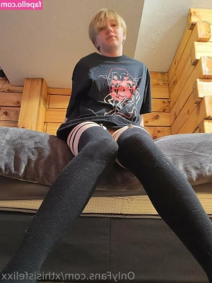 xthisisfelixx - some pretty hole pics come taste xx