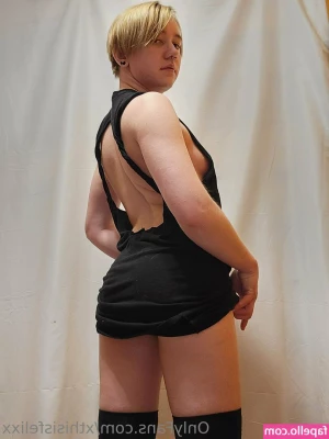 xthisisfelixx - is there anything more fun than cumming on your own face?