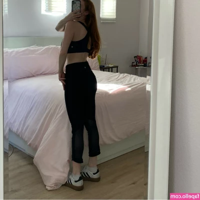 Francesca Capaldi [ francesca-capaldi ] - Falling in love with micro-bikinis ♥️