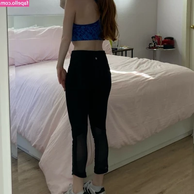 Francesca Capaldi [ francesca-capaldi ] - Just a little good night nip  sleep good loves