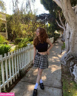 Francesca Capaldi [ francesca-capaldi ] - Obsessed with these Armani shoes  Do you want to see more heels