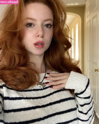 Francesca Capaldi [ francesca-capaldi ] - Will i get you hard if i undress for you?