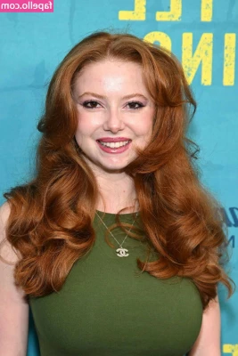 Francesca Capaldi [ francesca-capaldi ] - Fui na casa do meu vizinho bezerrão receber um ket de lei