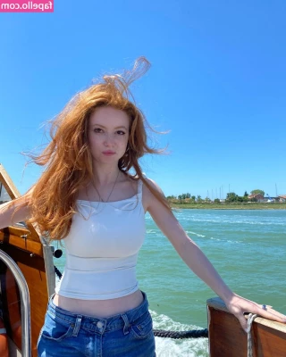 Francesca Capaldi [ francesca-capaldi ] - Videito rico