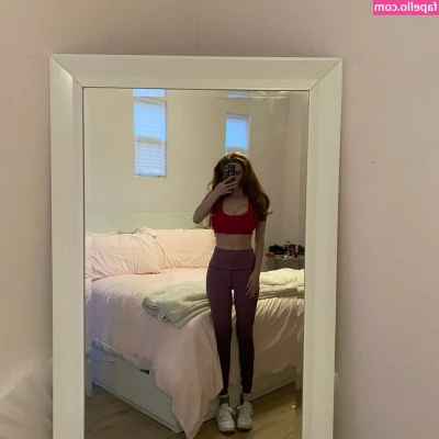 Francesca Capaldi [ francesca-capaldi ] - Try to guess my fav position