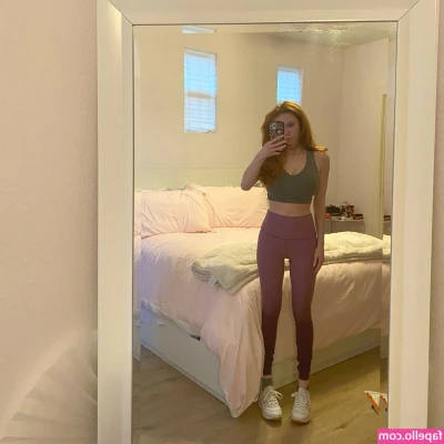 Francesca Capaldi [ francesca-capaldi ] - Too hot to handle