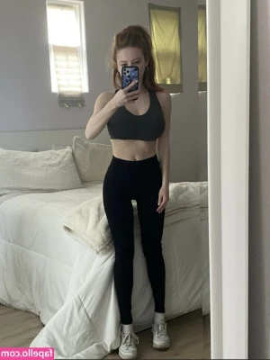 Francesca Capaldi [ francesca-capaldi ] - Here's a little teaser for you 🙃 it's my last night on vacation,
