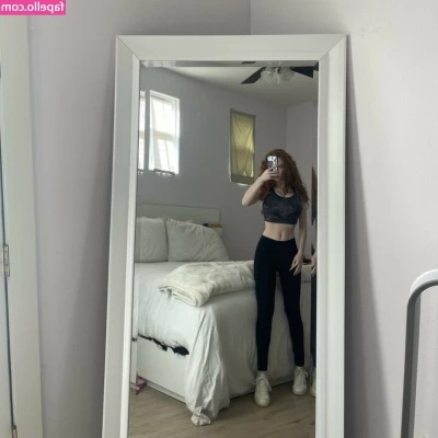 Francesca Capaldi [ francesca-capaldi ] - Make it wet👅