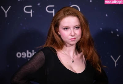 Francesca Capaldi [ francesca-capaldi ] - a small Christmas appetizer
