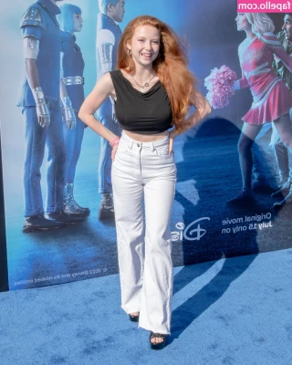 Francesca Capaldi [ francesca-capaldi ] - เล่นของเล่น​ (9/10)