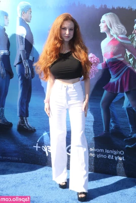 Francesca Capaldi [ francesca-capaldi ] - swipe right for more titty sucking