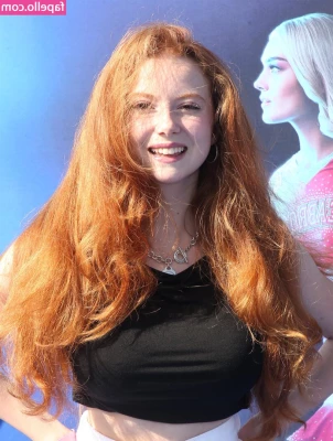 Francesca Capaldi [ francesca-capaldi ] - When I had a thick goatee