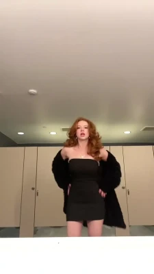 Francesca Capaldi [ francesca-capaldi ] - A post shower orgasm is always needed. Don't you think? 🫦