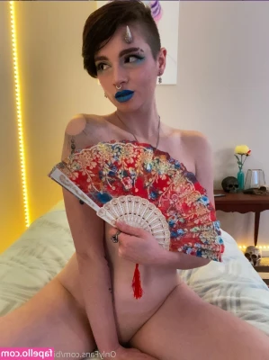 Flickerspark - 🎥 Infinite Goddess ✨💋 love to My subscribers!