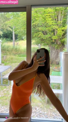 Josephine Joseph [ josephine-joseph ] - want to move my ass on bed with you 😛