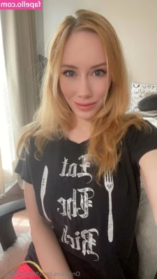 mrs.morgenstern.free [ mrs-morgenstern-free ] - Sunday ritual  How do you like to unwind after a long week