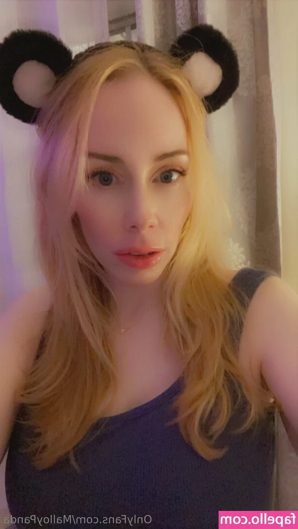 mrs.morgenstern.free [ mrs-morgenstern-free ] - Time for a haircut