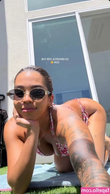 Litlp - Your private video show in the hotel let me show you how my feet can