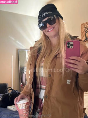 tooltimewithheidi - Leave you wife  leave your girlfriend  Stop texting your crush  They