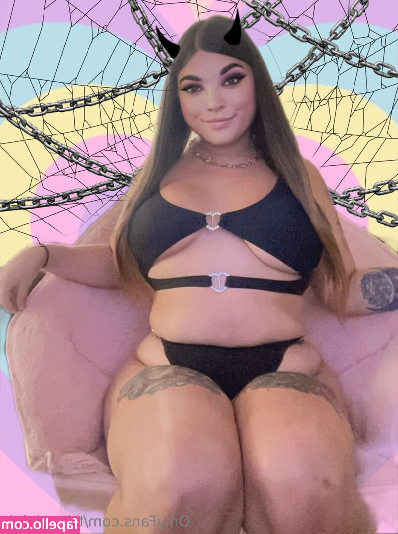 trippyleigh - I don’t want summer to end ☀️