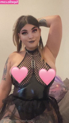 trippyleigh - Sweet Dreams Even Though None Of You Wished Me A Happy Women’s Day!