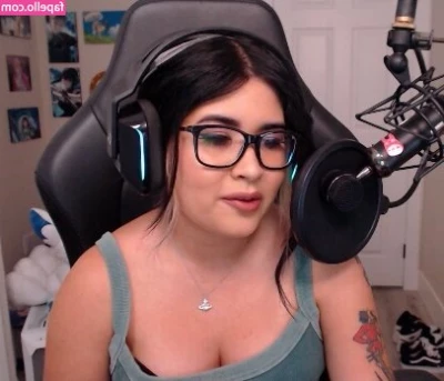 yourprincesslol - 𝓒𝓸𝓶𝓮 𝓵𝓲𝓿𝓮 𝔂𝓸𝓾𝓻