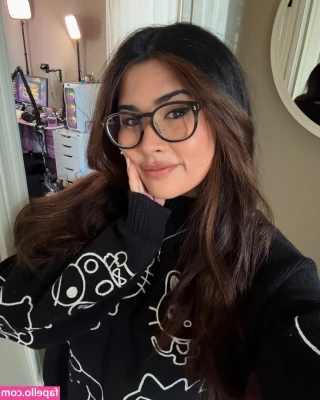 yourprincesslol - normal human being 🤤
