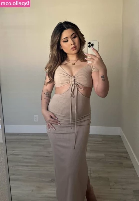 yourprincesslol - Imagine if I stole your shirt. I look better in it than you