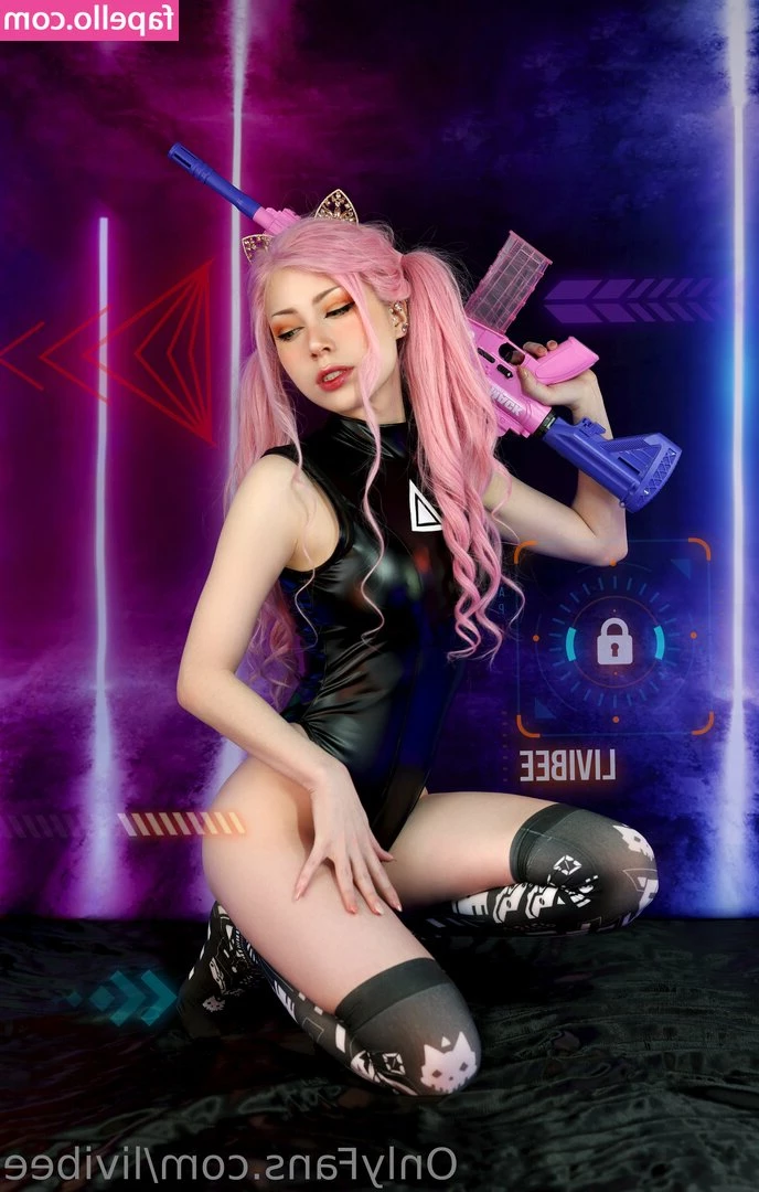 Livibee - This is my friend PAMELA her account is    pamelabitch10   LET ME