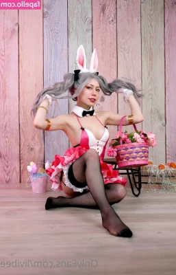 Livibee - Hola mis amores volví part 2